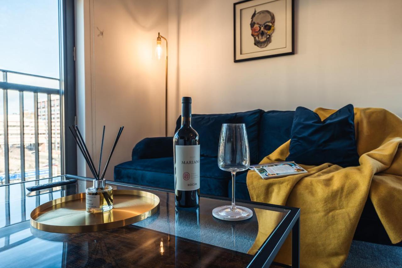 City View - A Stunning 2 Bed Apartment Glasgow Buitenkant foto